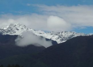 Nevada en los picos de Merida
