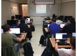 Ejecutivo ordena a Conatel instalar capacidad de Internet en centros educativos