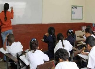 Docentes de Lara aseguran que no hay condiciones para iniciar año escolar