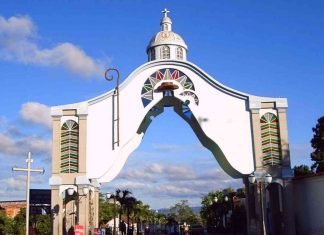 En Santa Rosa rezan por el cese de la COVID-19