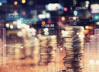 Estiman que el PIB caerá un 32,8% este año