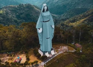 Monumento Virgen de la Paz