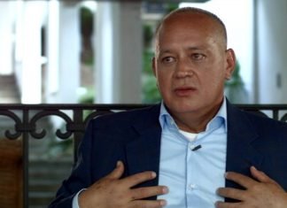 Cabello descarta aprobación de nueva Constitución este año