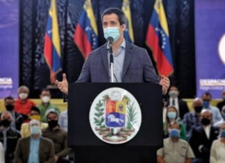 Guaidó plantea conformación de comandos por elecciones libres