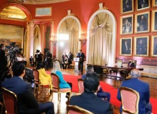 Maduro denunció «bloqueo criminal obedece a un salvajismo económico»