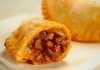 Empanadas de carne con tomate frito
