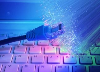 Gobierno pide a operadoras ampliar ancho de banda para las clases