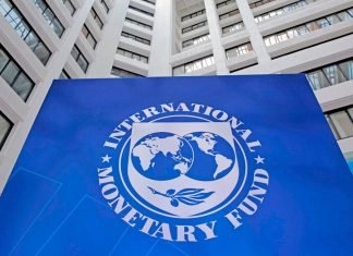 Por efectos de la pandemia FMI prevé caída de economía venezolana en 25%