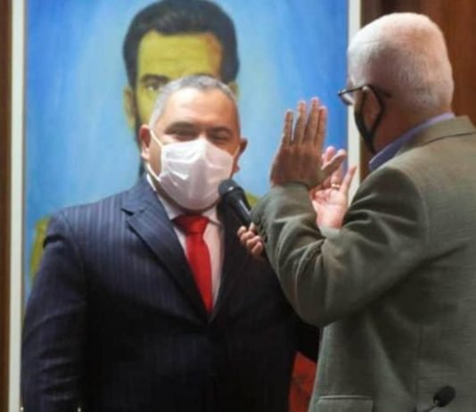 Juramentado Adolfo Pereira como Gobernador de Lara