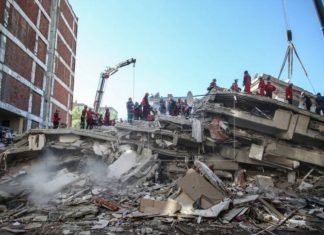 Más de 800 heridos y 39 fallecidos por terremoto en Mar Egeo