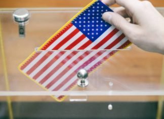 Tercera noche de escrutinio sin ganador en Estados Unidos