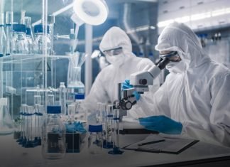 Podrían comercializar vacunas contra Covid-19 en Diciembre