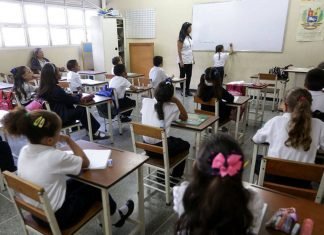 Arroyo: Situación de los planteles es crítica para el reinicio de clases en Enero