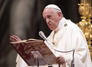 Papa Francisco pide una Navidad más auténtica y menos consumista