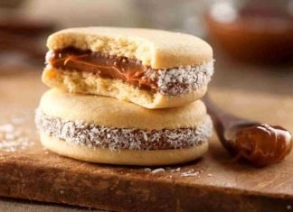 Alfajores peruanos con arequipe