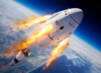 Cápsula de SpaceX se acopla a la Estación Espacial Internacional