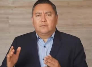 Bertucci dice que EEUU negó su ingreso por presión de sector opositor