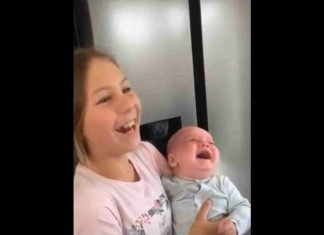 Este pequeño te hará reír (Video)