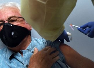 Iniciarán vacunación a los médicos de tercera edad en Barquisimeto