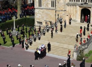 Reino Unido y la Reina Isabel II despiden en funeral a Príncipe Felipe Duque de Edimburgo