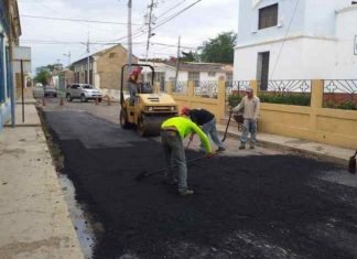 Realizan trabajos de bacheo colocando 80 toneladas de asfalto en Carora