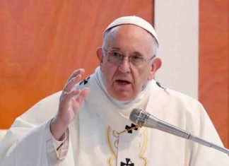 Papa expresa preocupación por enfrentamientos violentos en Colombia