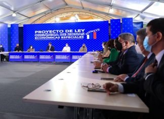 Maduro ratifica tres puntos para iniciar diálogo con oposición