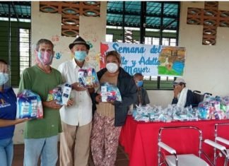 Imdes realiza jornada social a los adultos mayores en El Manzano