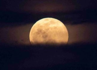 Superluna este #26May