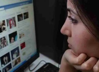Stalkear: por qué es negativo para la salud