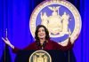 Kathy Hochul será la primera gobernadora mujer de Nueva York