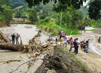 Intensas lluvias afectan a 11 entidades del país