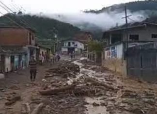 Autoridades coordinan puente aéreo hacia comunidades en Mérida