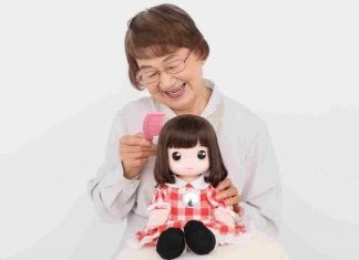 Ami-chan, muñeca con inteligencia artificial