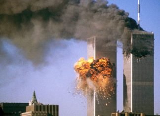 Biden llama a dejar atrás el miedo 20 años después del 11S