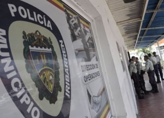 Separan del cargo al funcionario policial incurso en investigación de la Fiscalía