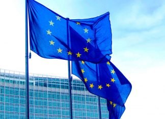 UE indica que demandas políticas no cambian pese a envío de misión electoral