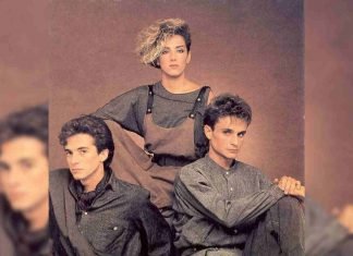 Cruz de navajas de Mecano