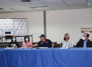 Henri Falcón se reúne con Industriales para concertar soluciones y generar empleos