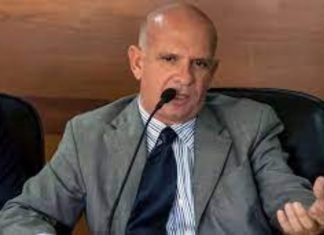 España suspende la extradición del general Hugo Carvajal a EEUU