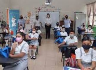 Maduro: Vuelven las clases presenciales con absoluta bioseguridad