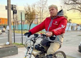 Delivery venezolano en Chile apuesta por causas sociales