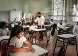 Elkatrib: En los planteles educativos se cumplen las medidas de bioseguridad