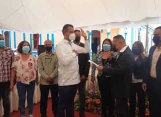 Juramentado el alcalde Luis Jonás Reyes
