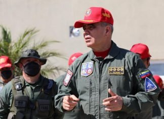 Padrino López exhortó a FANB a defender el territorio Esequibo