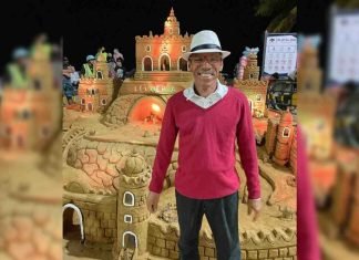 Gran castillo de arena en Lechería