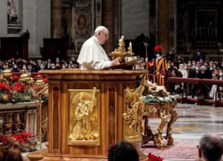 El papa en primera misa de 2022: Herir a las mujeres es ultrajar a Dios