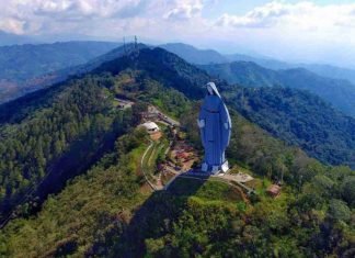 Monumento Virgen de la Paz