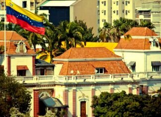 Maduro realizó cambios en gabinete Ejecutivo