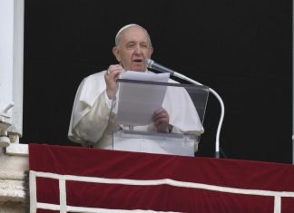 Papa Francisco: Qué triste cuando pueblos cristianos piensan en hacer la guerra
